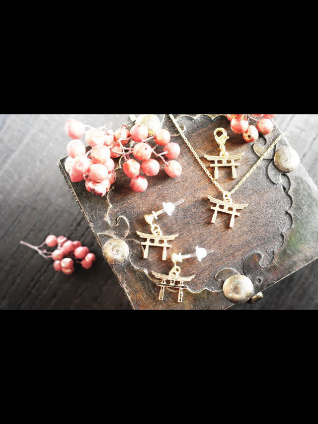 ⭐︎狐⭐︎ WALTZ：狐面シリーズアクセサリー 狐