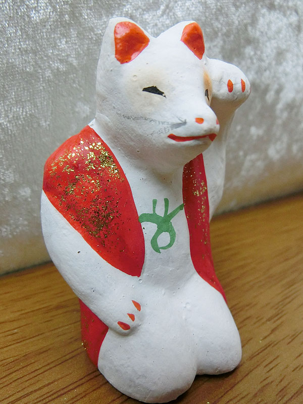 招き狐人形