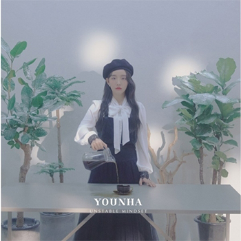 YOUNHA 5th Mini Album「UNSTABLE MINDSET」
