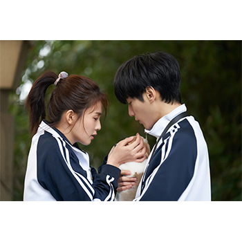 オオカミ君王＜キング＞とひつじ女王＜クイーン＞