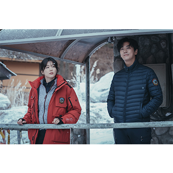 韓国ドラマ　智異山 チリサン～君へのシグナル～ DVD-BOXセット Amazon.co.jp: 智異山＜チリサン＞～君へのシグナル～ DVD-BOX1
