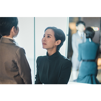 ハイクラス～偽りの楽園～ DVD-BOX1（9枚組）＜シンプルBOX 5,000円シリーズ＞