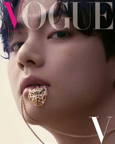 【数量限定】VOGUE KOREA 2022年10月号　表紙：V（BTS） D編