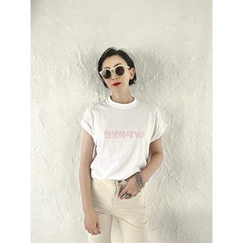 アンニョンハセヨ！プリントＴシャツ ホワイト×ピンク a