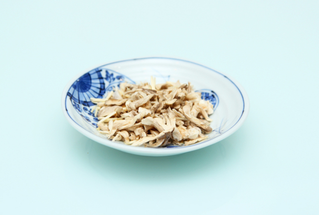 『まいたけフリーズドライ』　抗酸化作用の強いまいたけです♪ ごはんへトッピングでうまみがたっぷり健康増進です。