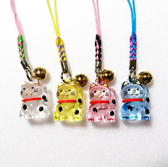 純金製　招き猫　根付　K24 4.70g 縁起物　招福 純金製 招き猫 根付 K24 4.70g 縁起物 招福