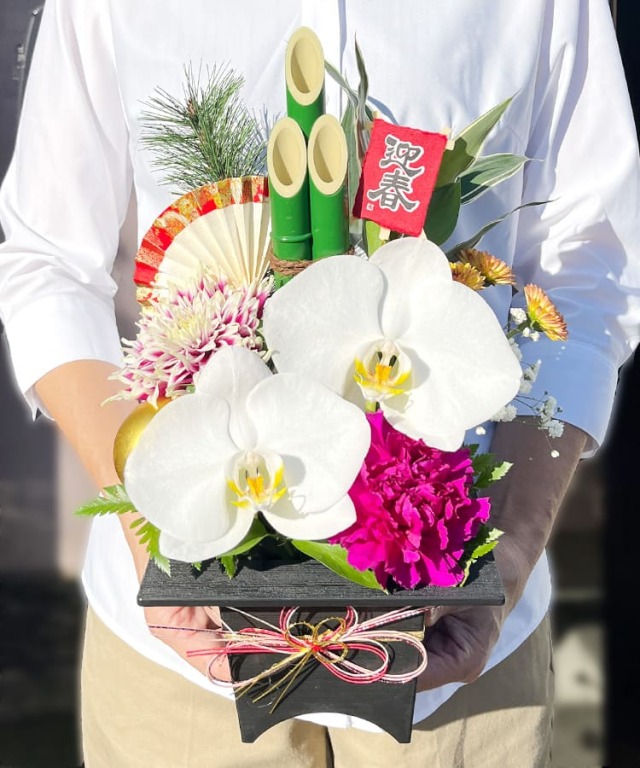 季節のアレンジ　お正月　福アレンジ　