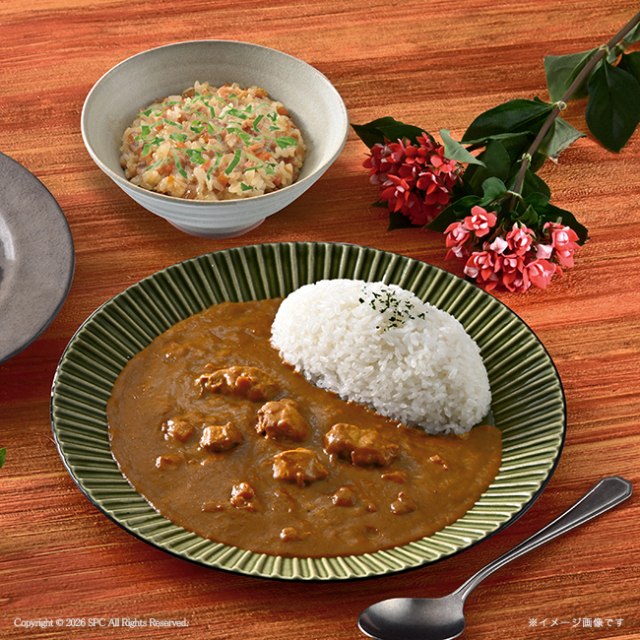 博多華味鳥 水たき料亭のカレー＆フリーズドライセット No.25【割引き