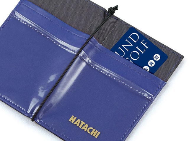 表面開いた状態。表にグラウンドゴルフ、パークゴルフ協会会員証も収納出来る