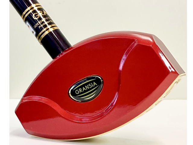 SEEＤ　ＣLUＢ　カラーレッドの裏面のデザイン