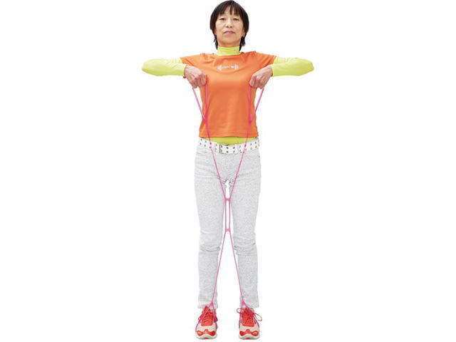 ロコレッチチューブ 直立の姿勢時腹筋運動イメージ