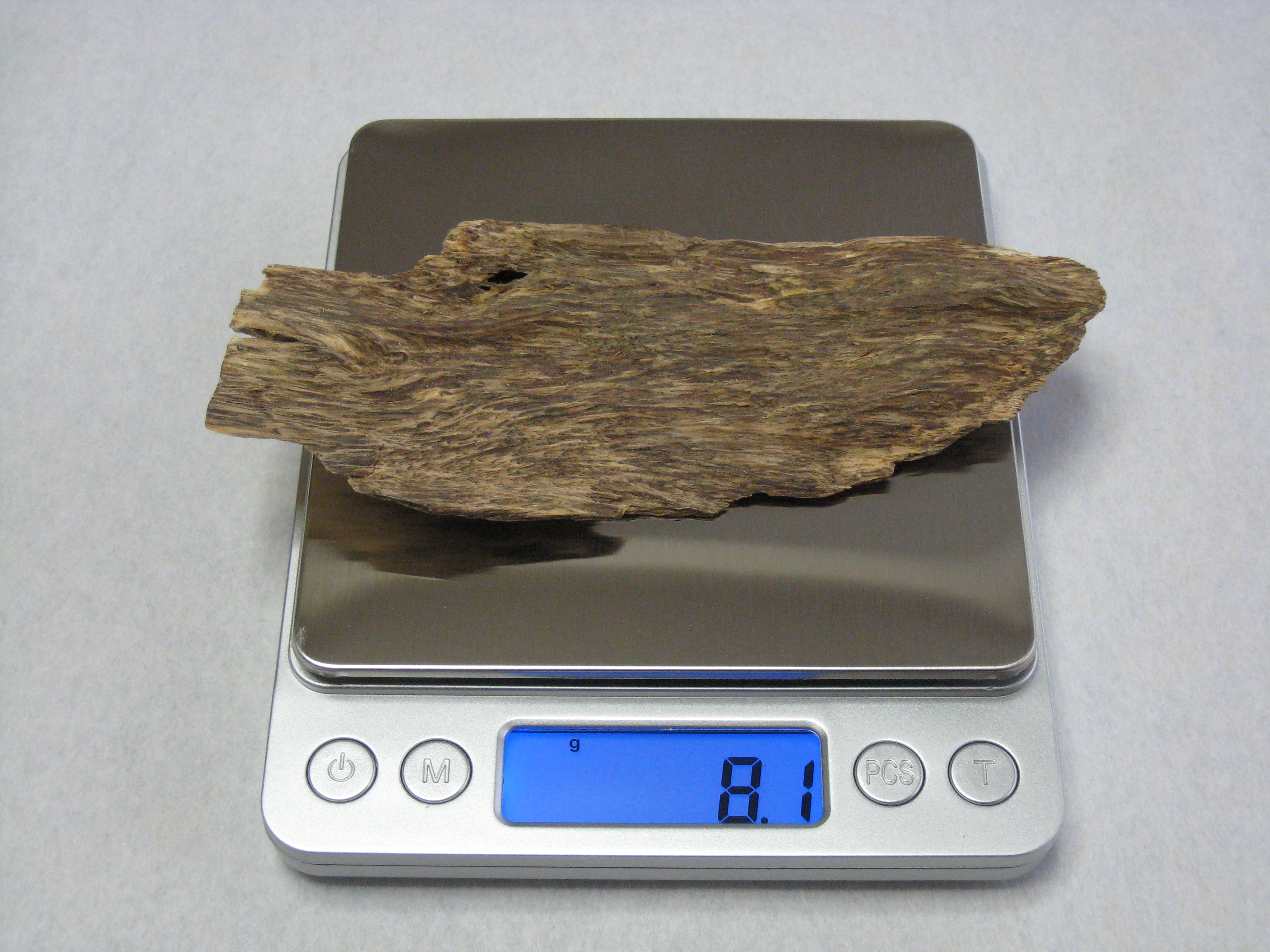 沈香 8.1g