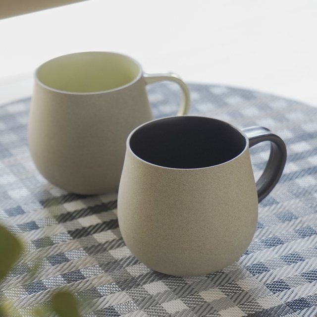 波佐見焼 福峰窯 カラービスク YOUマグ(黒)