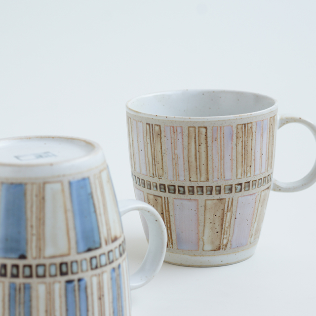 手描きアートの陶器製マグカップ 2柄セット 美濃焼 蓋付 マグカップ 蓋付き 2個セット 口径7.8cm