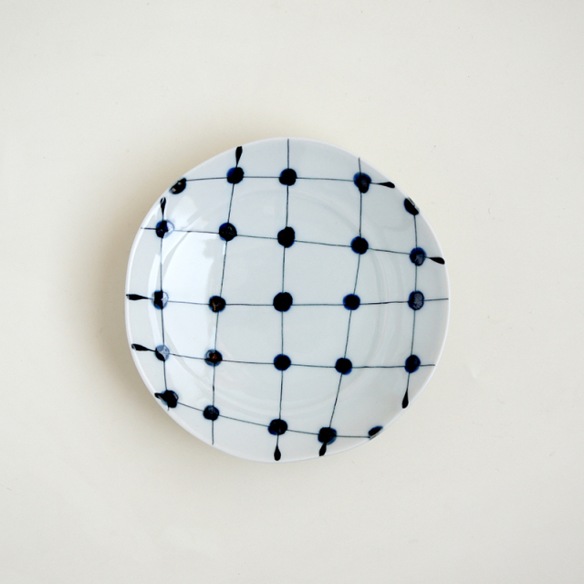 波佐見焼 福峰窯 点格子 丸皿 なぶり5号皿