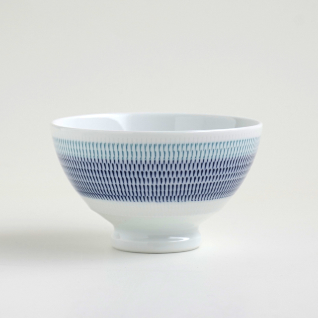 新品 波佐見焼 富士碗 おしゃれ 有田焼 カンナ彫り 手彫り 一真窯 ご飯茶碗 5d5737e8c43e81d8a61973a898794f