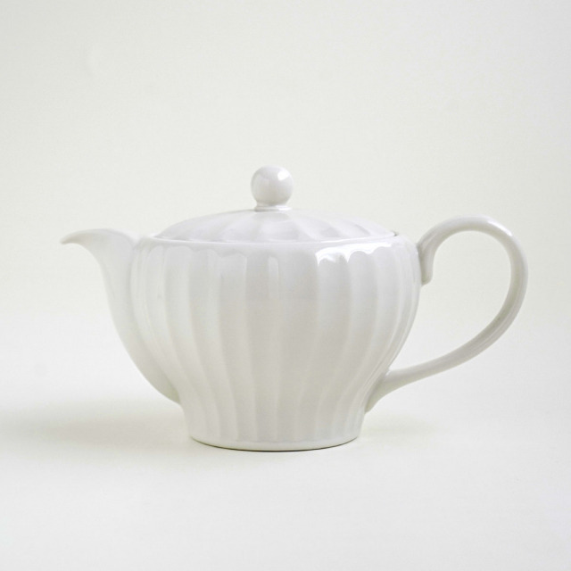 フランスリモージュ窯aluminite ポット（茶漉し付き） フランス ティーセット リモージュ磁器 | Brocante de La