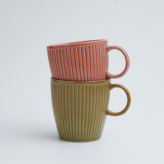 波佐見焼 一誠陶器 浮彫 マグカップ 緑