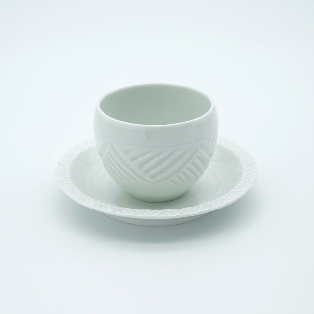 ウエーブカップ 白 ウエーブ 丸カップ(白)｜一真窯