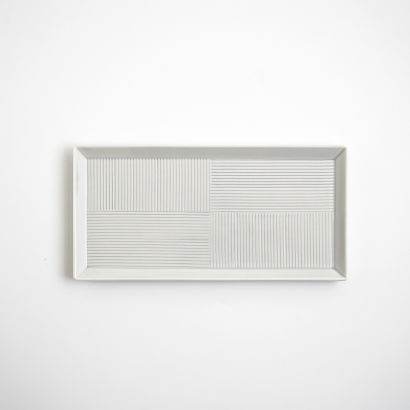 パールグレー櫛目彫