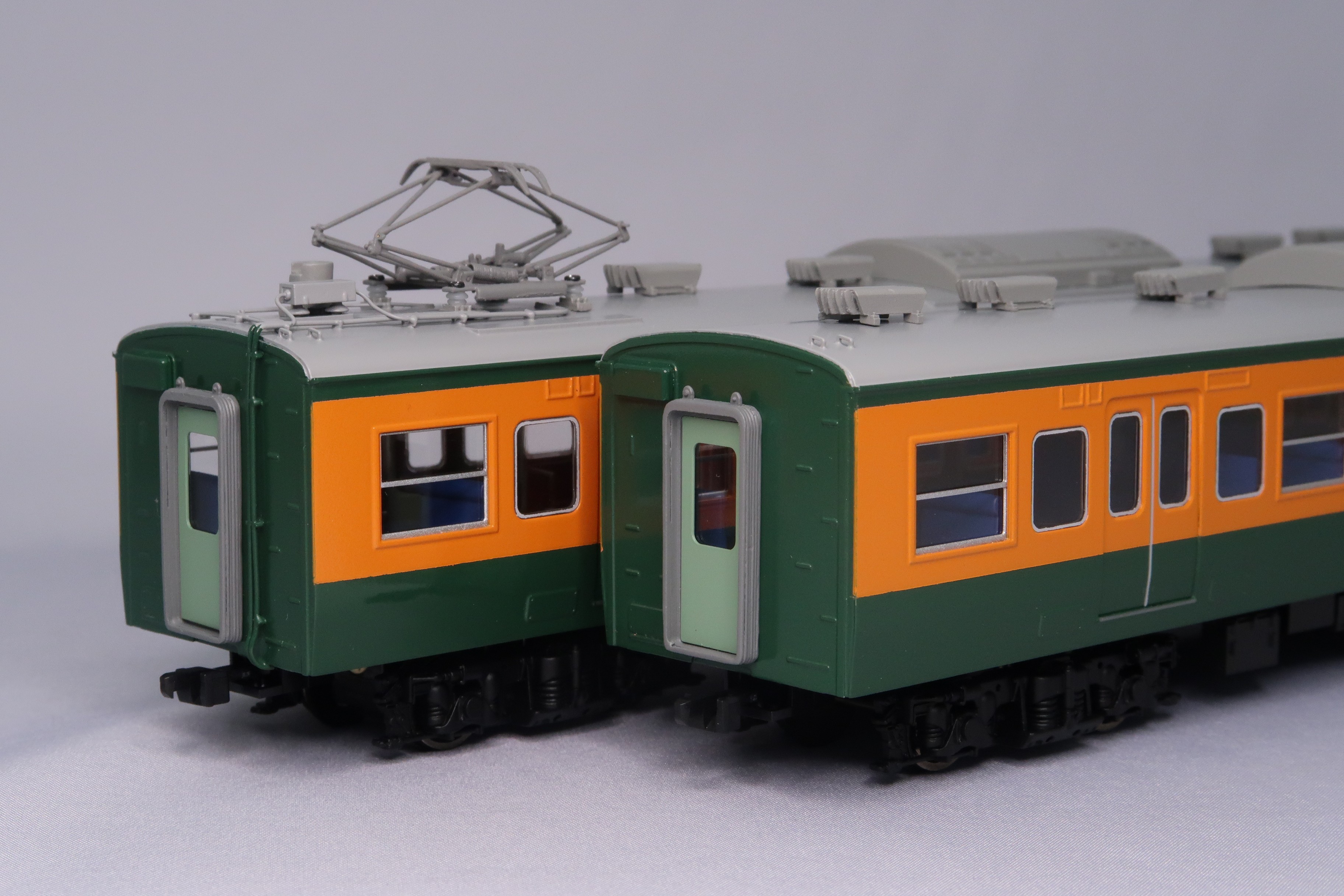 １１３系２０００番台　湘南色　Ｂ　中間車２両セット