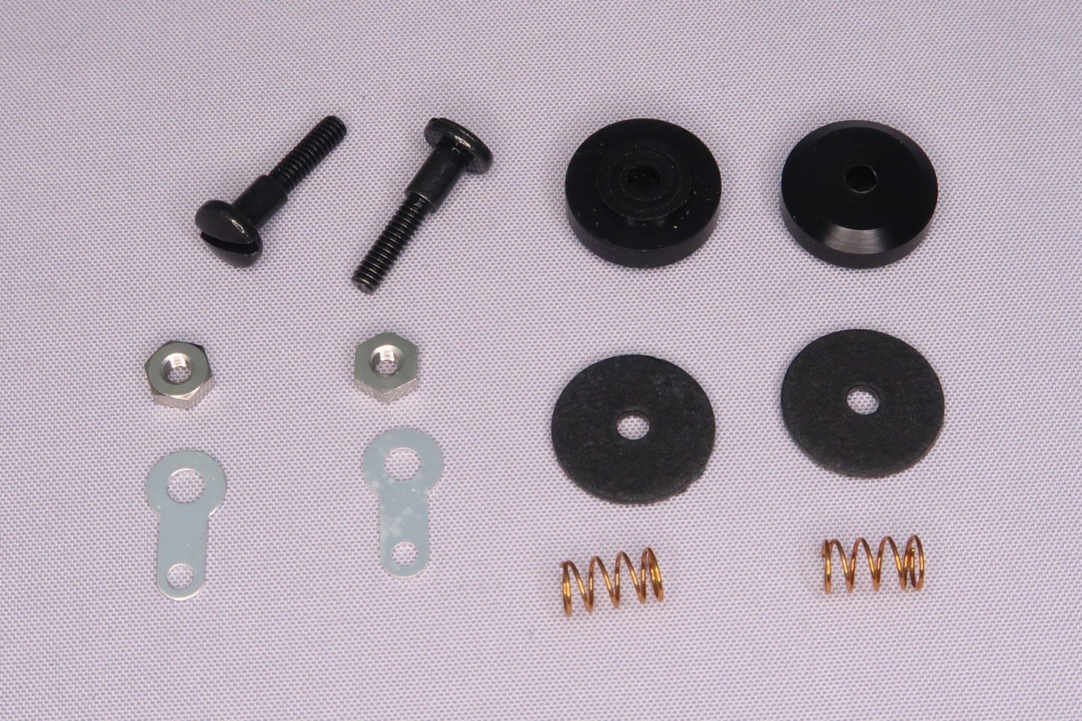 金属床板用センターピン