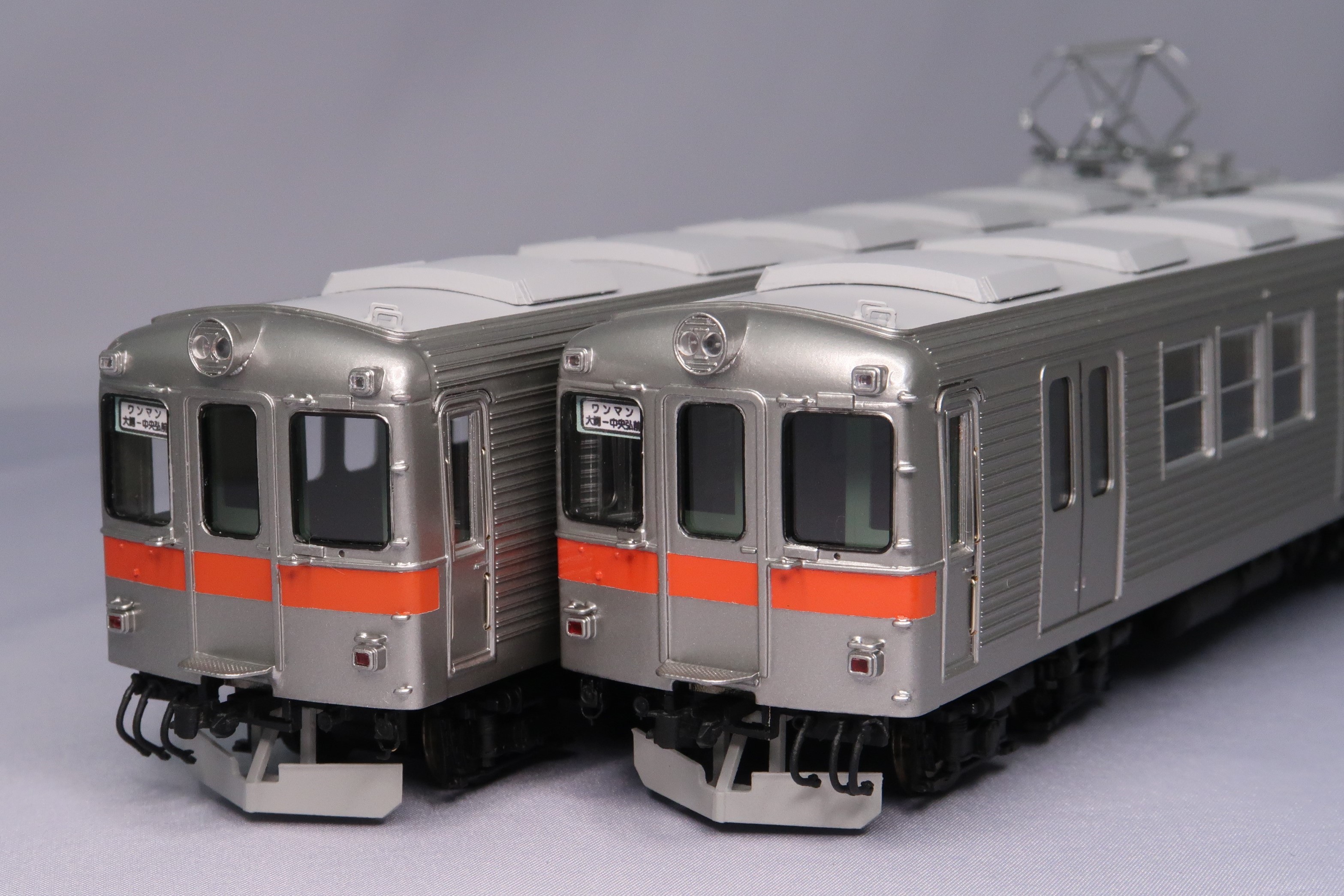 弘南鉄道デハ６０００形　赤帯　２両セット