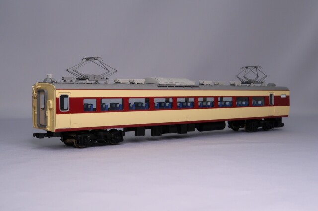 Zug1/80プラキット 伊豆急行100系【D】伊豆急サロ180（Ts