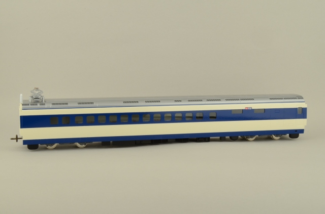 新幹線　スーパーディスプレーモデル　国鉄0系新幹線電車　形式22 Amazon | 日車夢工房 スーパーディスプレイモデル 国鉄 0系