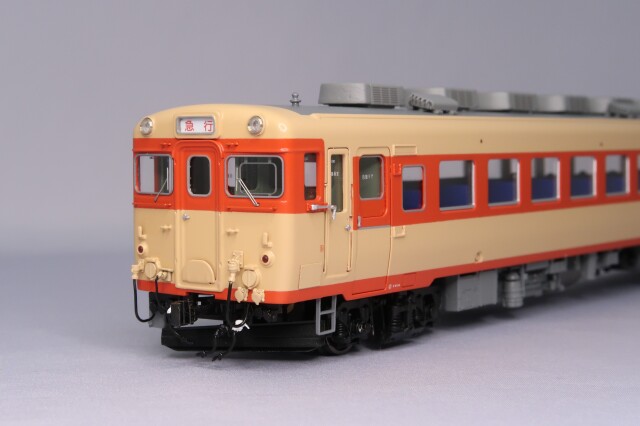 キハ２８-２０００　平窓タイプ　冷房改造車　Ｂ寒地