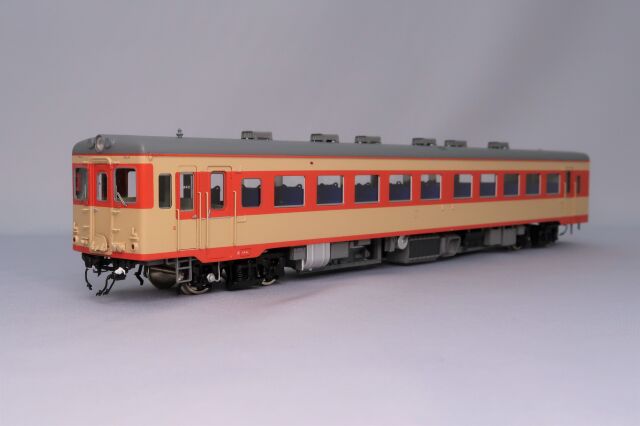 キハ55 バス窓 (後期急行色)　動力付　TW-55AM-1 キハ55 バス窓 (後期急行色) 動力付 TW-55AM-1