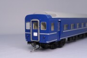 オハネフ２５－２００　銀帯