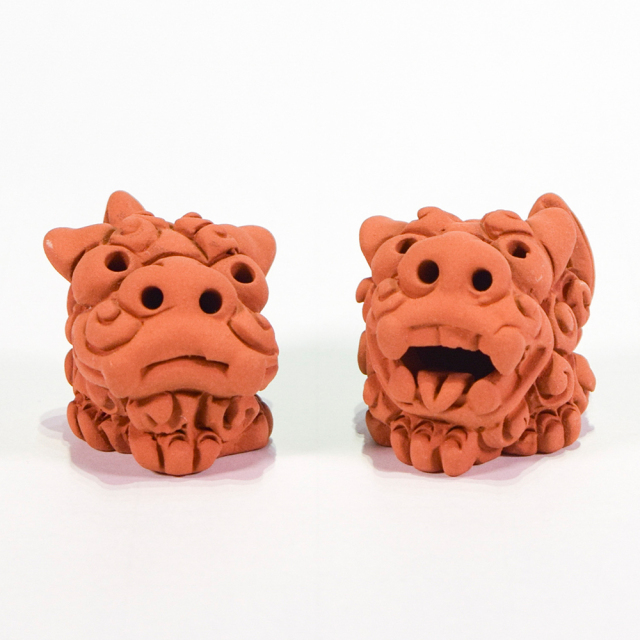 素焼きシーサー 置物 玄関 沖縄 シーサー 土産 ペア 新築祝い 結婚祝い 内祝い 引き出物 開店祝い 記念品 開運 運気 風水 魔除け 厄除け 守り神 縁起物 プレゼント おしゃれ 琉球 お土産 ギフト お取り寄せ ミニミニハイ