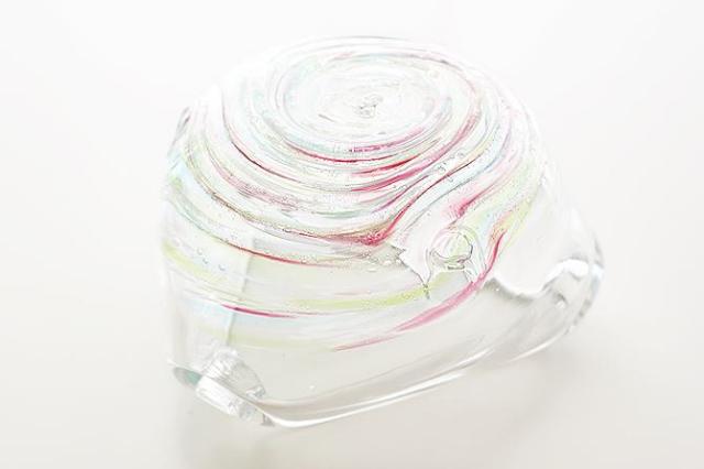 琉球ガラス/渦潮モール三角灰皿・レインボー