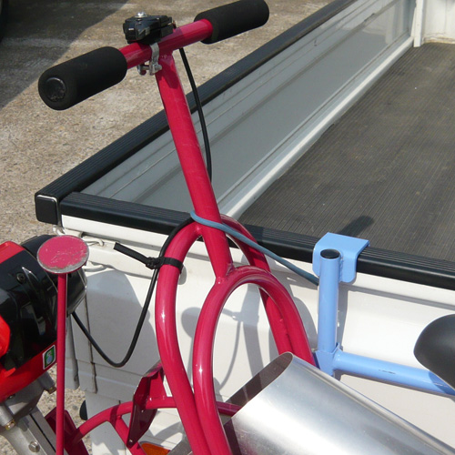 乗用溝切機 及び軽トラ積込み金具