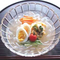 葛きり［細麺タイプ］ 200g | 吉野本葛 天極堂 オンラインショップ