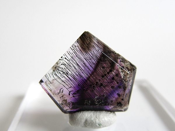 ジャガレー水晶　原石　姫川薬石　ブラックアメジスト アメジスト原石[T720-884]