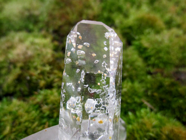 アデュラリア（氷長石） in 水晶 クラスター 【希少品】 タイム