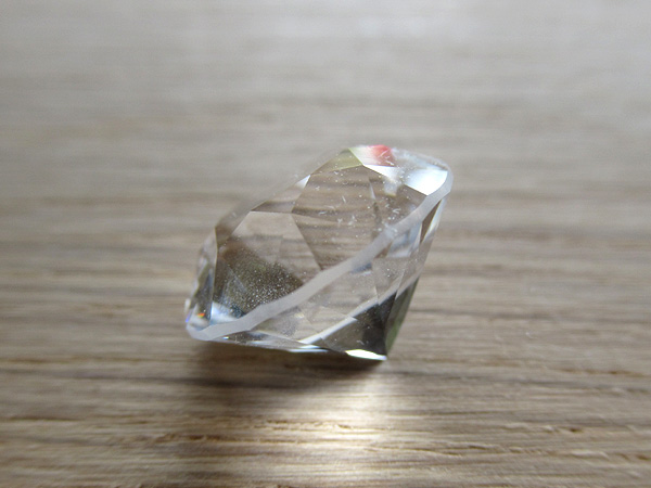 レムリアンシード ブラジル カブラウ山脈水晶 ラウンドブリリアントカット ルース