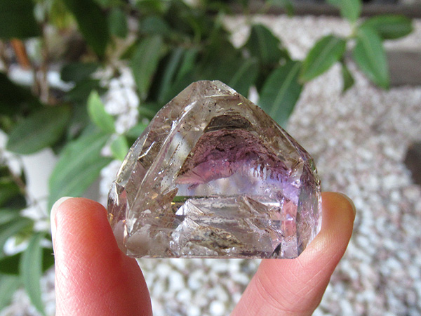 アメジストエレスチャルクォーツ ポリッシュ ポイント マダガスカル産 天然石