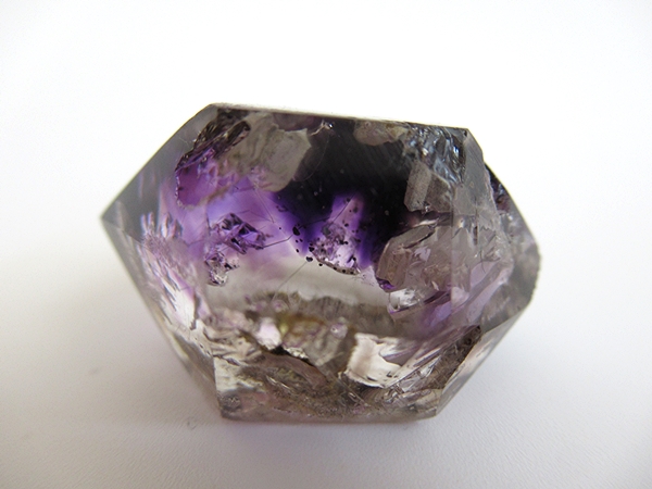 アメジストエレスチャルクォーツ ポリッシュ ポイント マダガスカル産 天然石