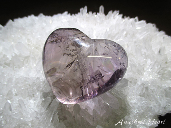 アメジスト　ハート ハート形アメジスト クラスター 28.8g｜天然石 原石 通販キラリ石