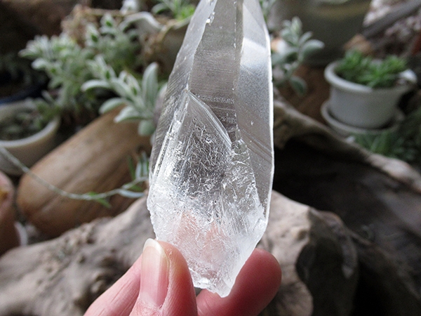 ブラジル バイーア州産 レムリアンシードクリスタル 原石 | 天然石専門