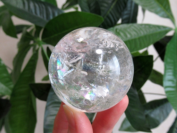 ブラジル バイーア州産 レムリアンシードクリスタル レインボークォーツ 丸玉