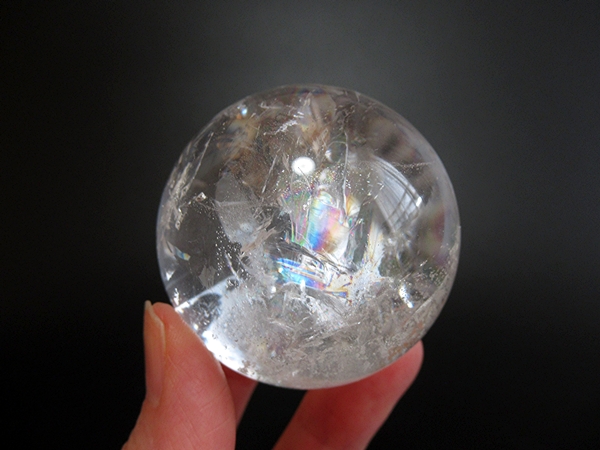 ブラジル バイーア州産 レムリアンシードクリスタル レインボークォーツ 丸玉