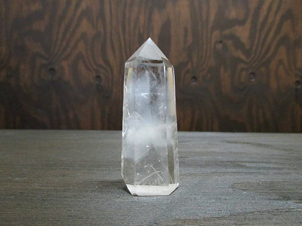 ブルーエンジェルラダークリスタル（ハイダウェイクォーツ）天然水晶ポイント