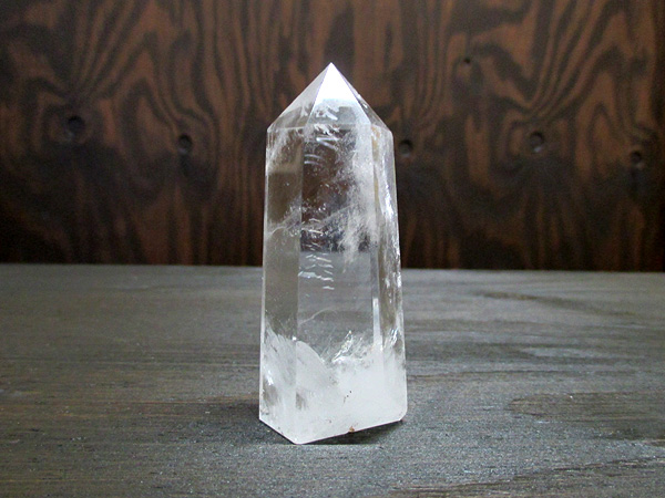 ブルーエンジェルラダークリスタル（ハイダウェイクォーツ）天然水晶ポイント