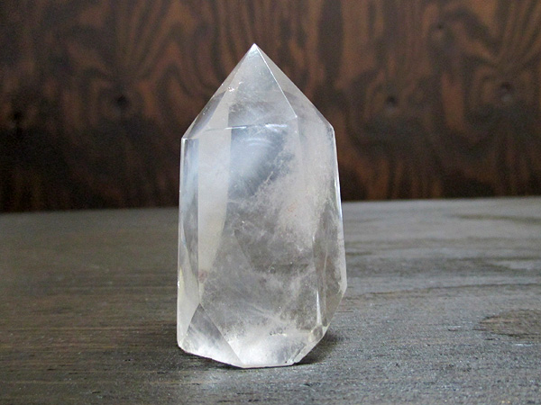ブルーエンジェルラダークリスタル（ハイダウェイクォーツ）天然水晶ポイント