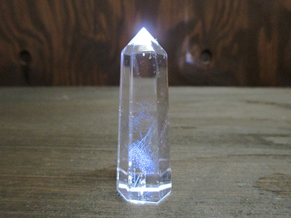 ブルーハイダウェイクォーツ（エンジェルラダー）水晶 ポイント【鬮石】