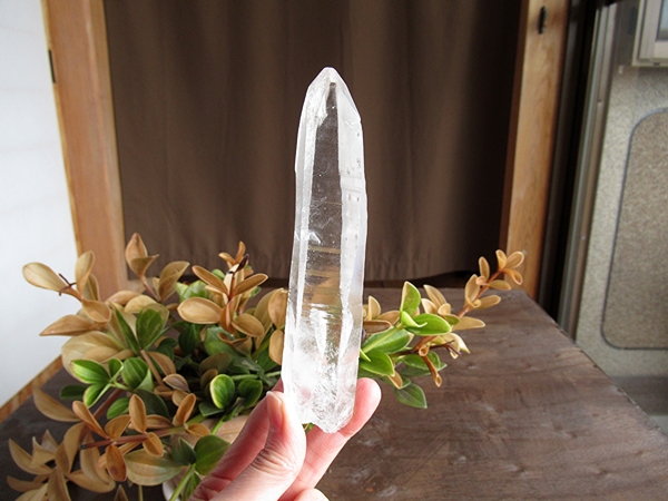 ブラジル バイーア州産 レムリアンシードクリスタル 原石 | 天然石専門